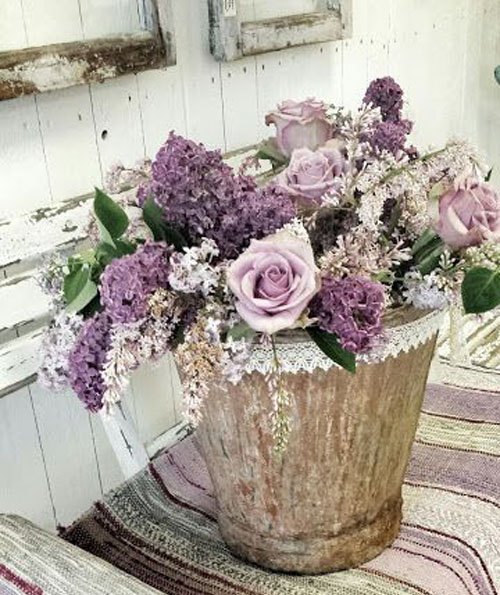 Bloemstuk vintage kleur mauve