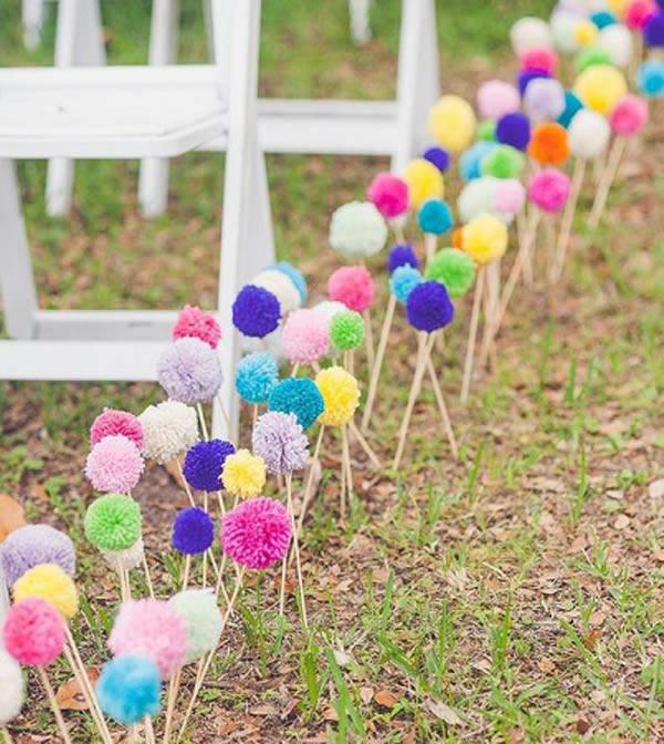 papieren-gekleurde-lollies-trouwceremonie