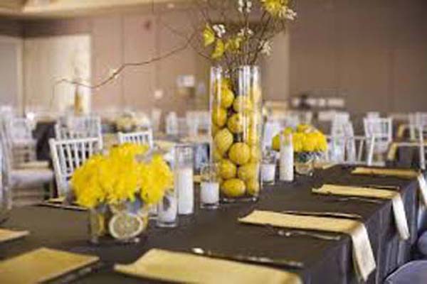 tafel-decoratie-thema-geel